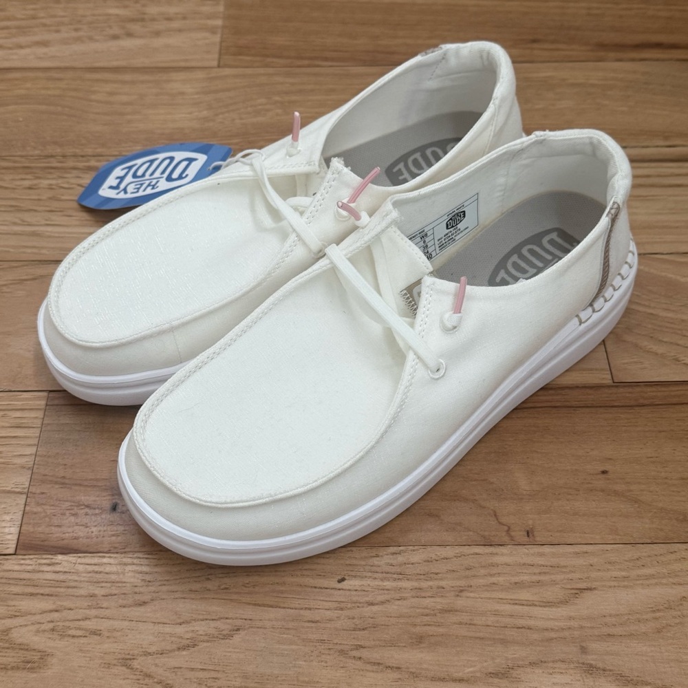 NWT Hey Dude Wendy in Sparkle White Women’s US 8